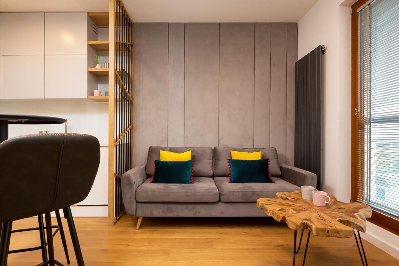 Apartment City Center Grzybowska By Renters Prestige Warszawa Eksteriør bilde